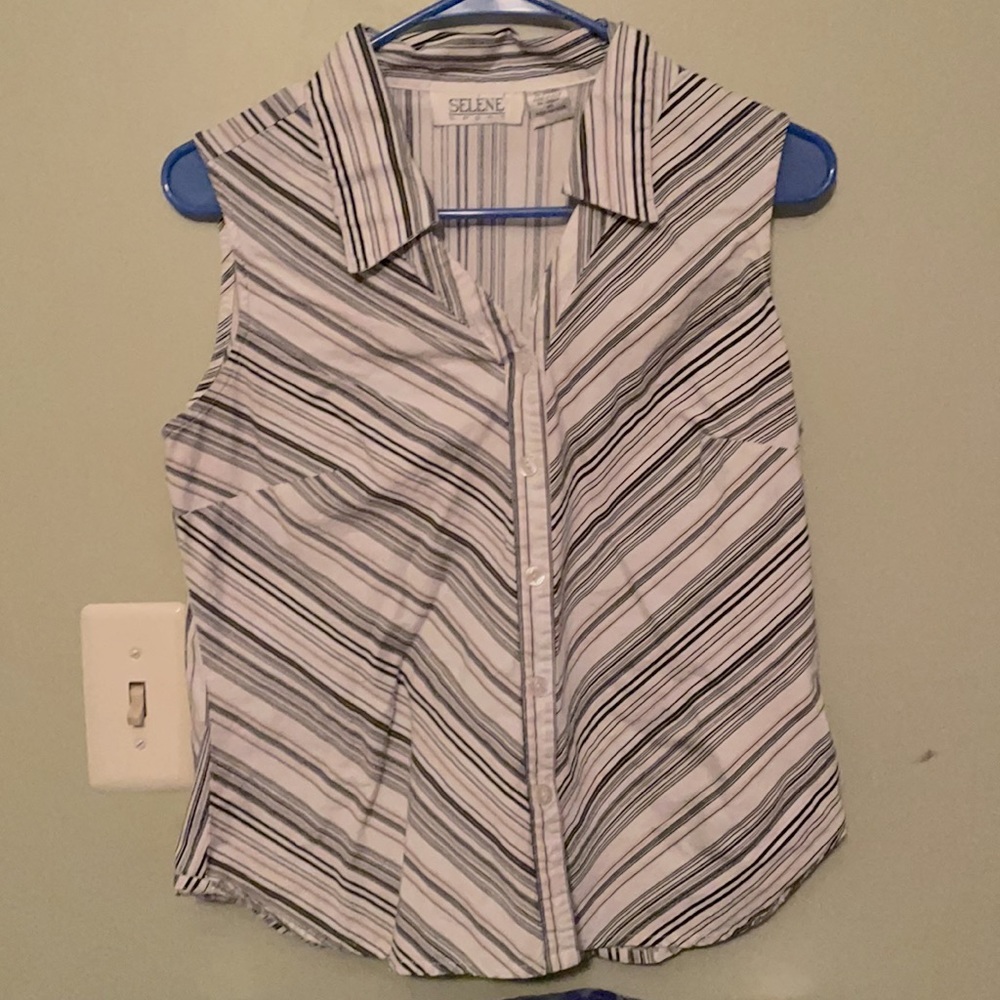 Button down top